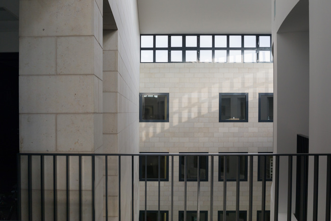 Perspektivaufnahme des Foyers der Bundesanwaltschaft aus dem obersten Stockwerk